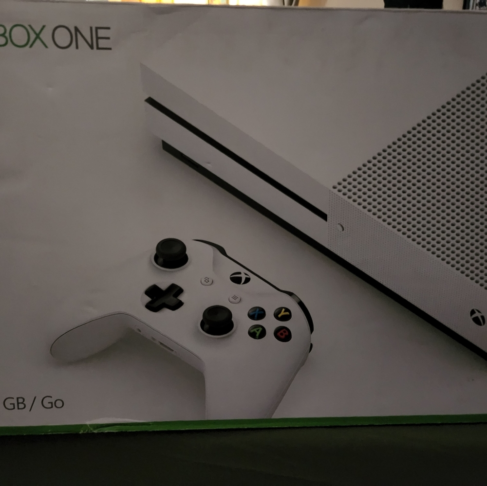 XBOX ONE 360, White